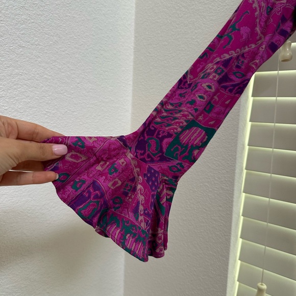 Anthropologie- Tiny Brenan Flutter-Sleeve Top - New without Tag - Picture 7 of 9